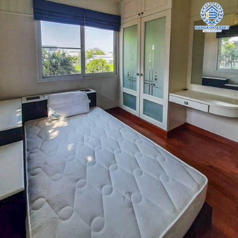 *****บ้านเดี่ยวมือสองย่านนนทบุรี ม.ลัดดารมย์ ราชพฤกษ์-รัตนาธิเบศร์2 เนื้อที่กว้างขวางมากถึง 112.50 ตร.ว.  ฟังก์ชัน 5 ห้องนอน 5 ห้องน้ำ ที่จอดรถ 2 คัน บนทำเลแห่งการเดินทาง เชื่อมต่อถนนราชพฤกษ์